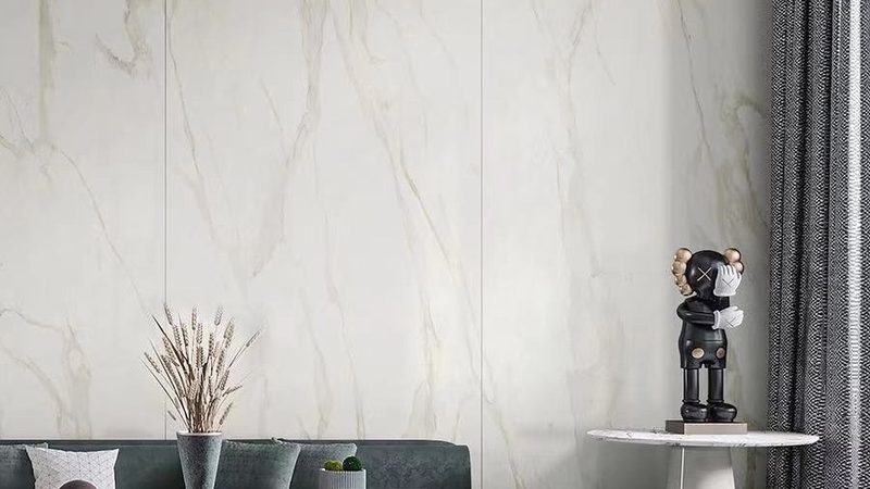 通体大理石瓷砖：天然纹理，触感逼真